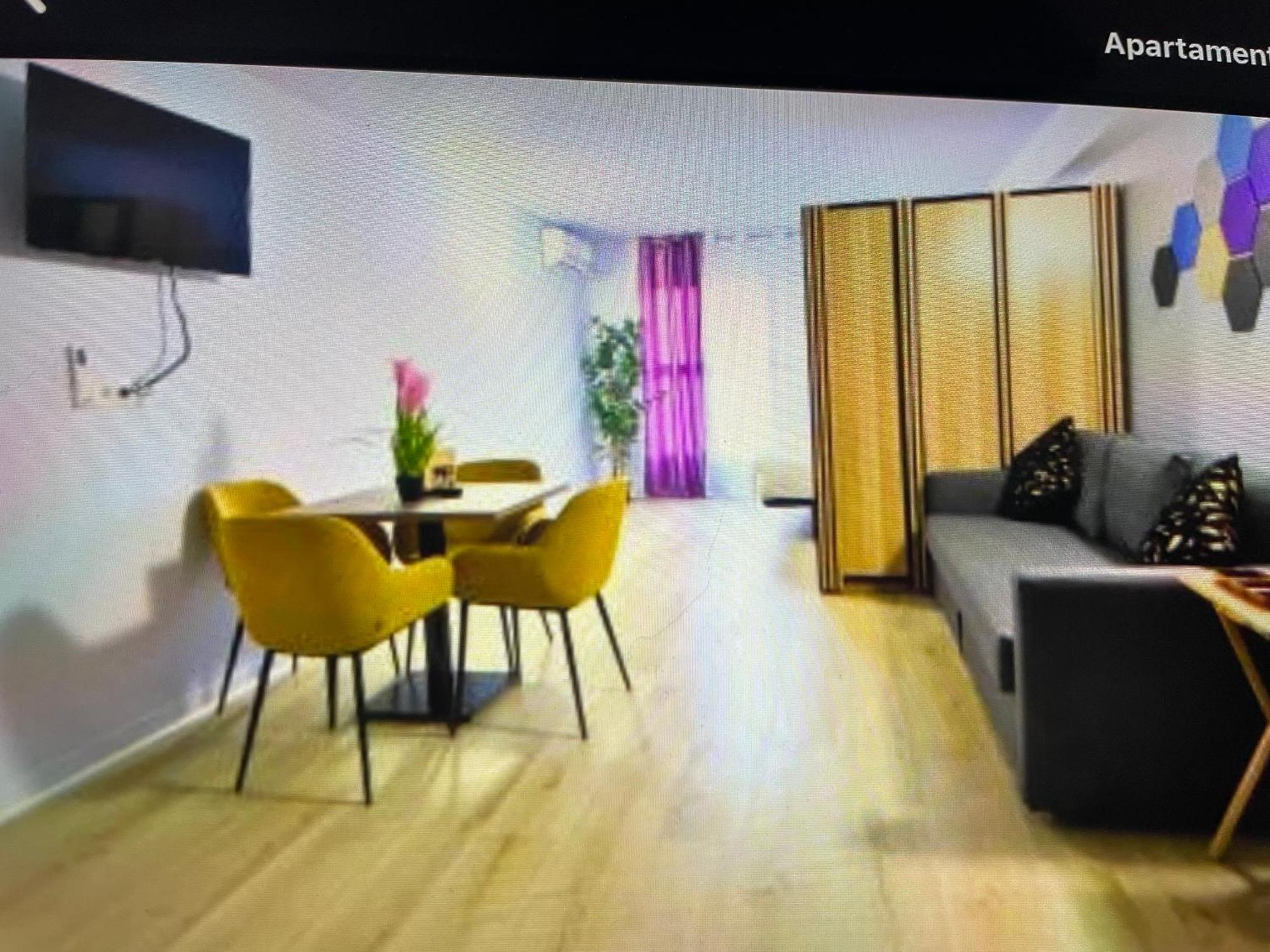 Ynfinity Apartahotel *